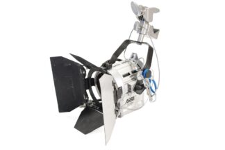 Arri 300 Stufenlinsenscheinwerfer, silber