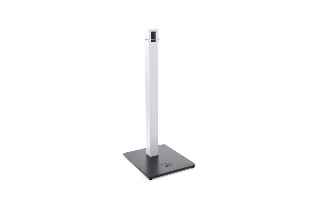 EL S2 Design Stele