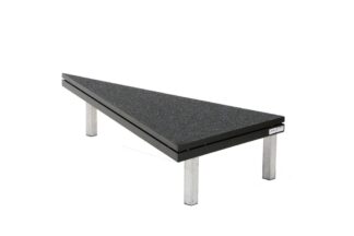 APQ Standard Stage 750 Dreiecks Podest 2x1m, schwarz (linkes Dreieck, Nadelfilzbelag, anthrazit)