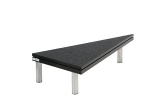 APQ Standard Stage 750 Dreiecks Podest 2x1m, schwarz (rechtes Dreieck, Nadelfilzbelag, anthrazit)