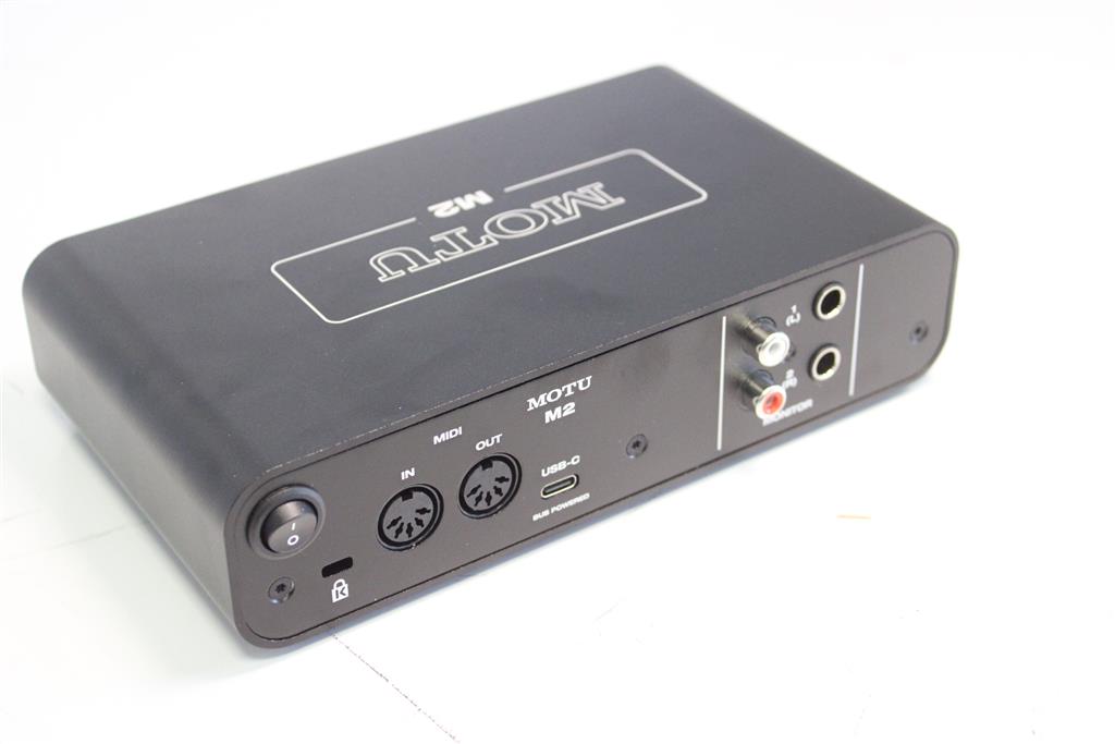 MOTU M2 USB Audio Interface – Bild 5
